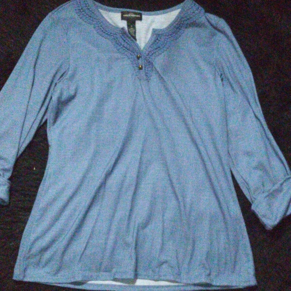 karen brooks Tops - Karen brooks shirt